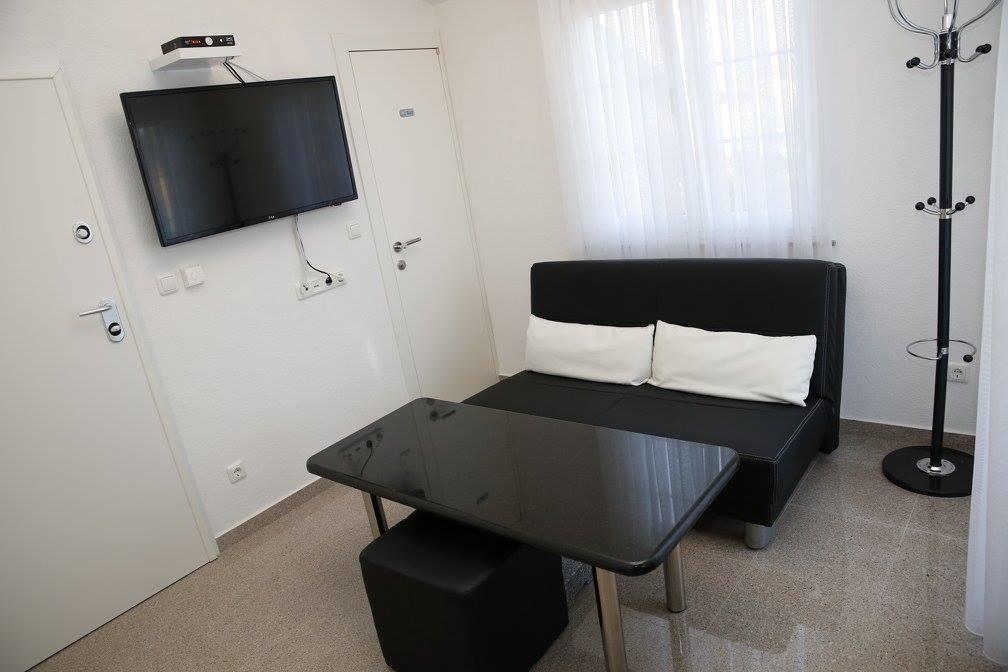 Apartments Simic Vodice Exteriör bild
